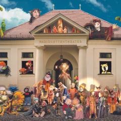 Picture of the Munich Marionette Theater with all the puppets from their plays